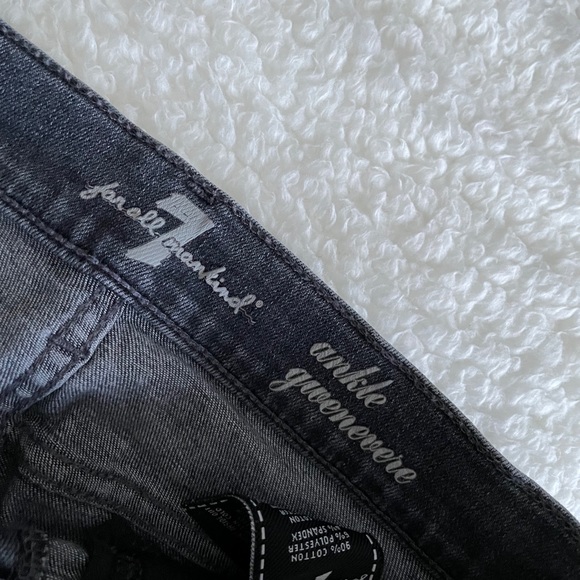 7 FOR ALL MANKIND | grey ripped skinny Jeans - Picture 4 of 6